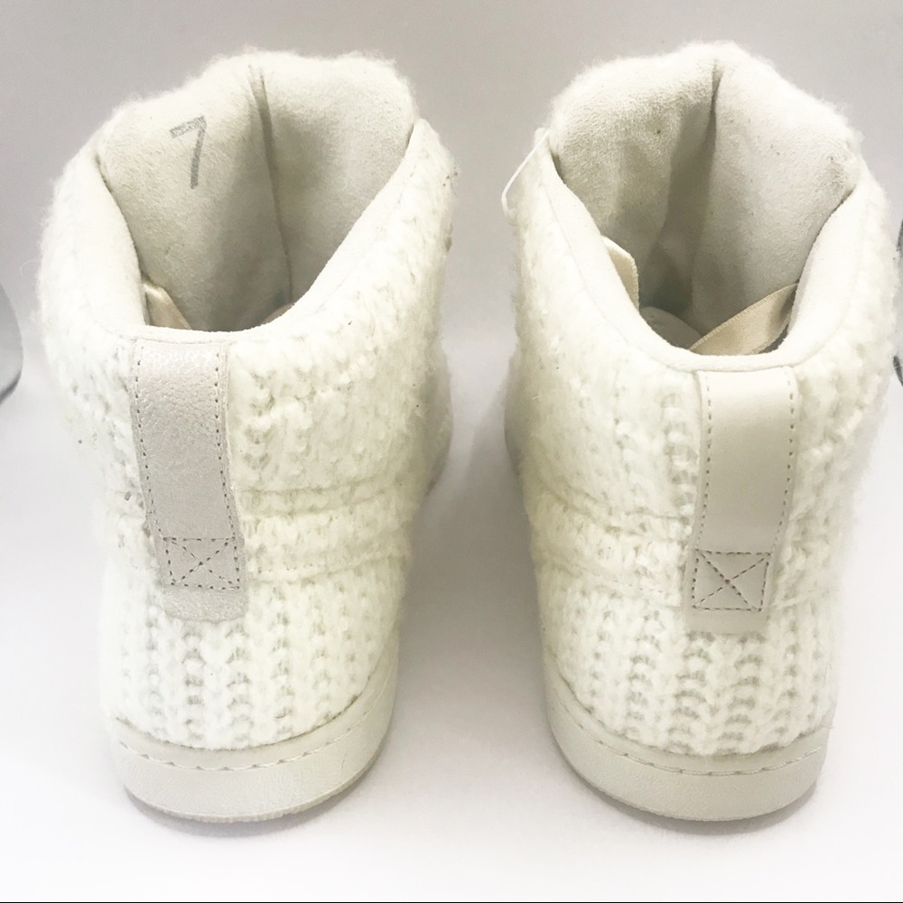 Nike Air Royalty VT TZ Knitted | Tweed Women's Sz. 7 | Off Wht Nike Air NEW Swan - Picture 7 of 12